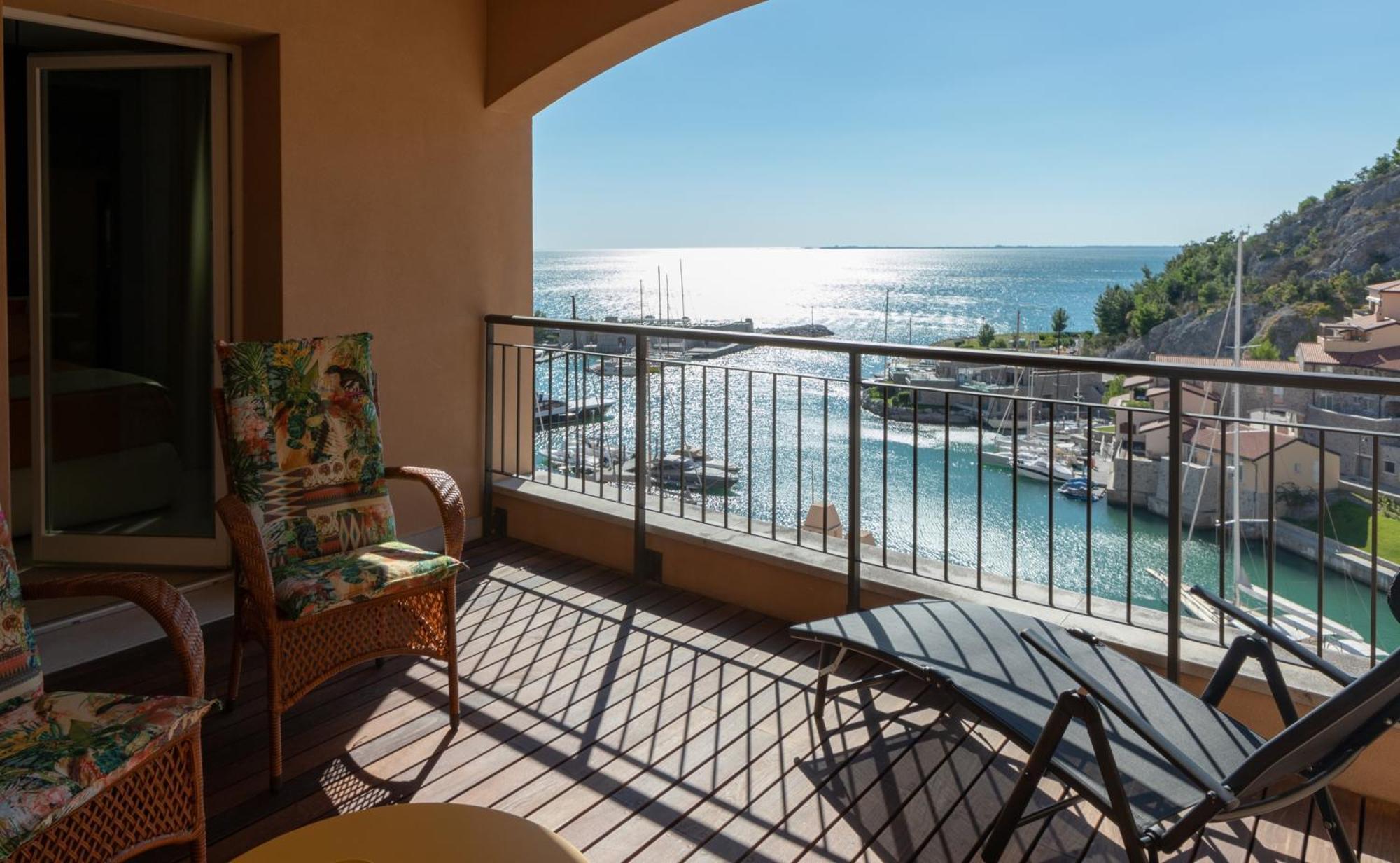 Portopiccolo Avolare Apartments In Borgo - Beach Included Sistiana Zewnętrze zdjęcie
