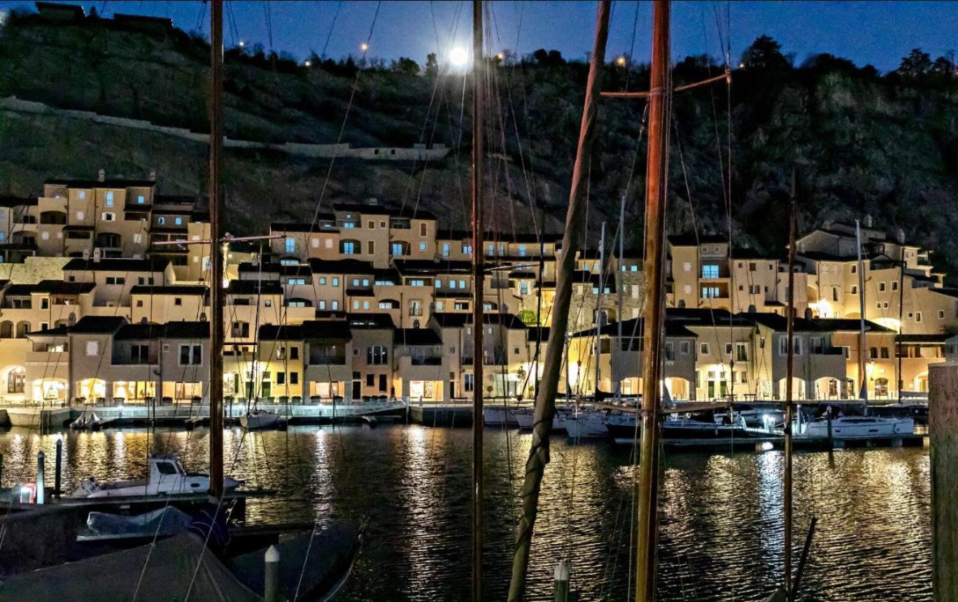 Portopiccolo Avolare Apartments In Borgo - Beach Included Sistiana Zewnętrze zdjęcie