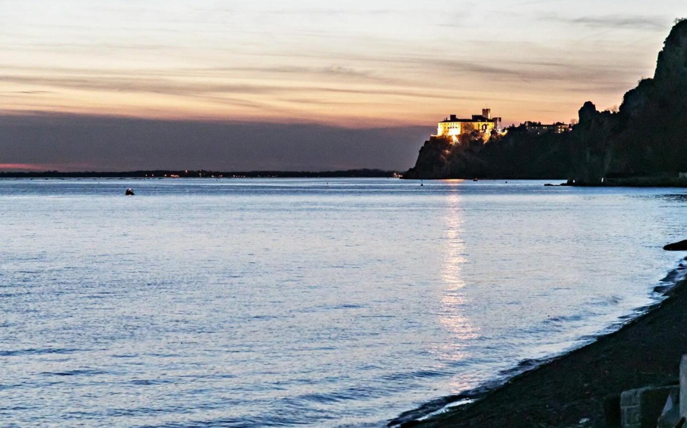 Portopiccolo Avolare Apartments In Borgo - Beach Included Sistiana Zewnętrze zdjęcie